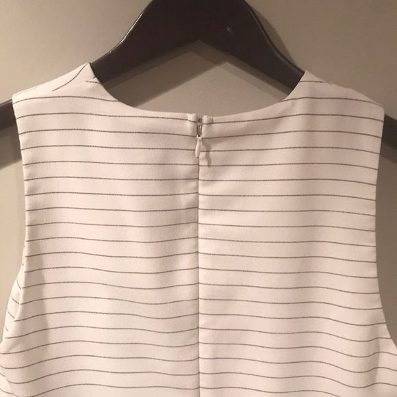 ELLE Asymmetrical Striped Sleeveless Peplum Top - Picture 4 of 10